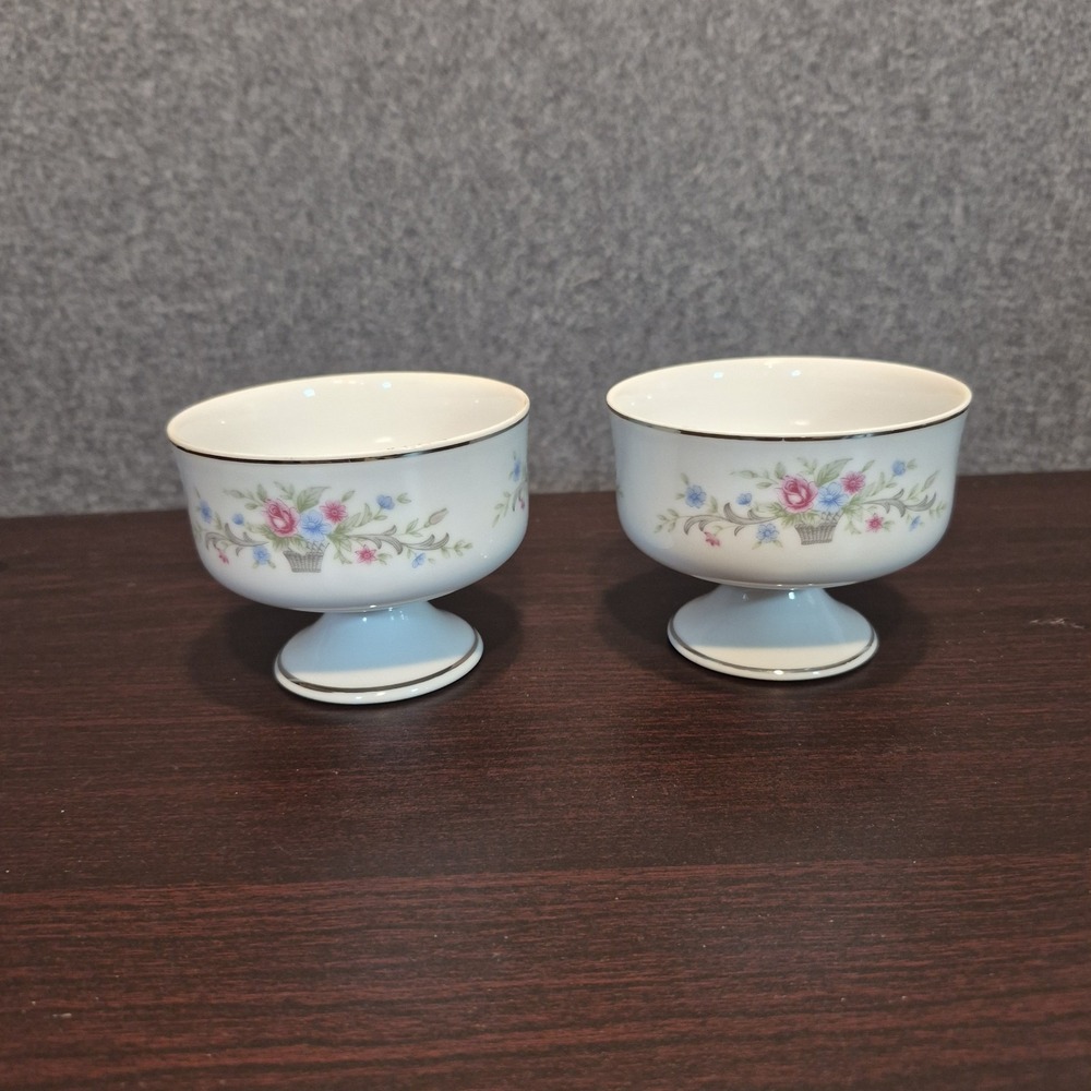 Florenteen Fine China Fantasia Set Of 2 Sherbert Bowls Made in Japan Mid Century